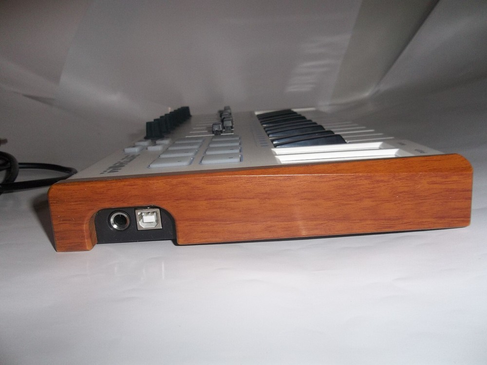 Portable Worlde TUNA MIDI Controller USB Keyboard Electronic Sound Controller