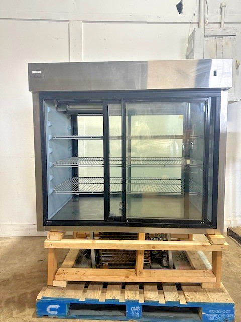 Delfield F6PC48D Pass/Through Refrigerated lighted bakery/pie Display Case, 1PH