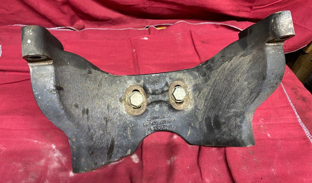 FRONT ENGINE MOUNT OEM, DETROIT DIESEL DD15 A472 223 1604 , BRACKET,SUPPORT