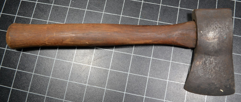 U. S. ARMY - WWII - CAMP HATCHET - ALL ORIGINAL