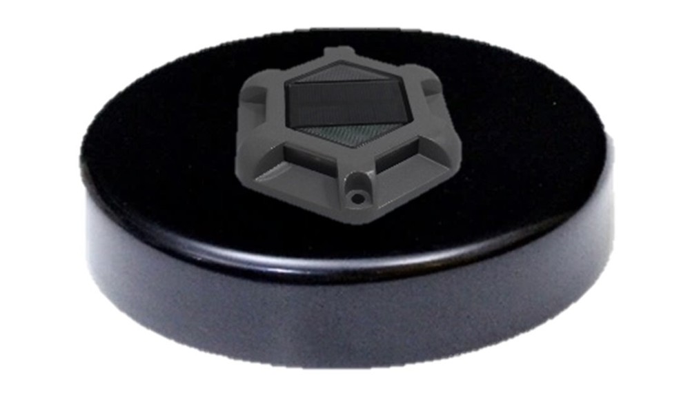 Black Flat Dock Piling Cap with Outdoor Solar Powered Waterproof LED White Light