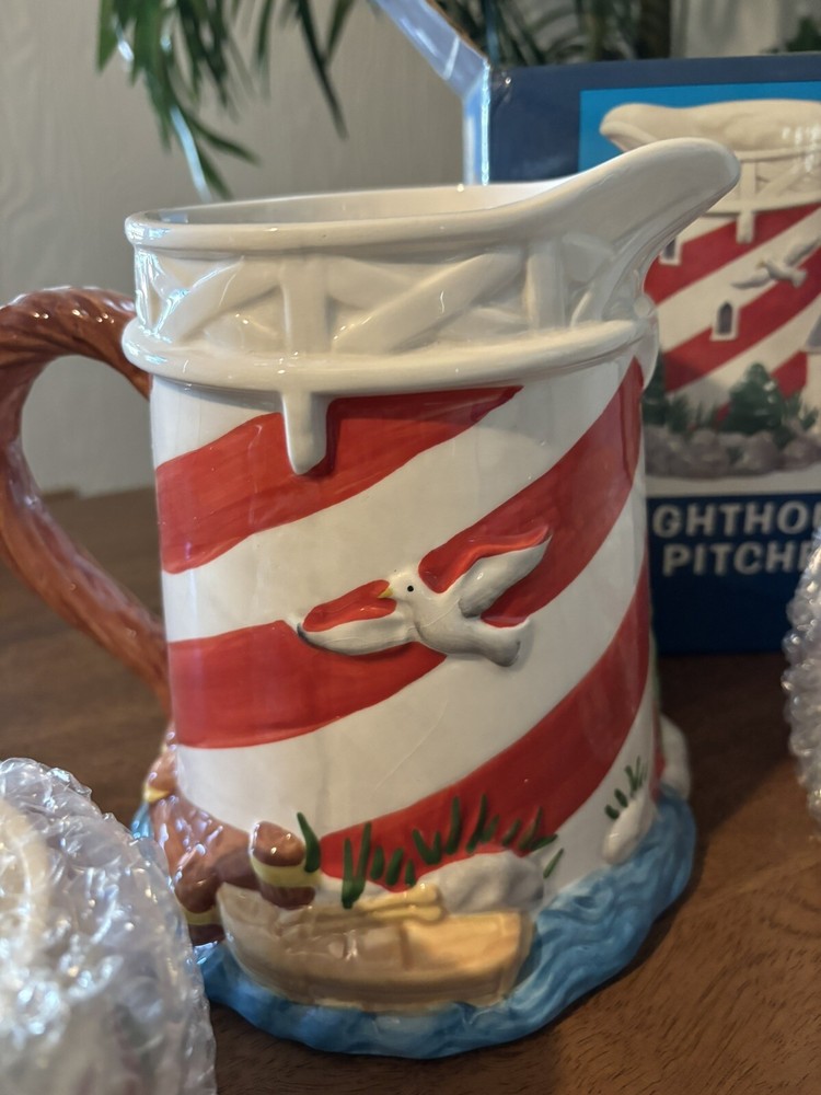 Beachcombers Light House Pitcher 2 Mugs 2005 Red White In Boxes