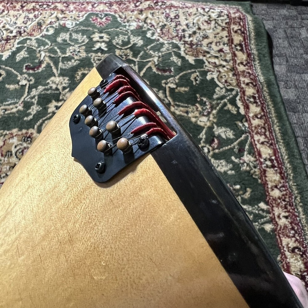 Suzuki M-30 [Mandolin]