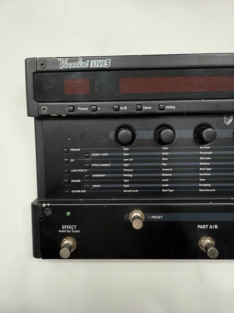 Digitech Vocalist Live 5 Harmony Multi Vocal Effect Processor Pedal + PSU