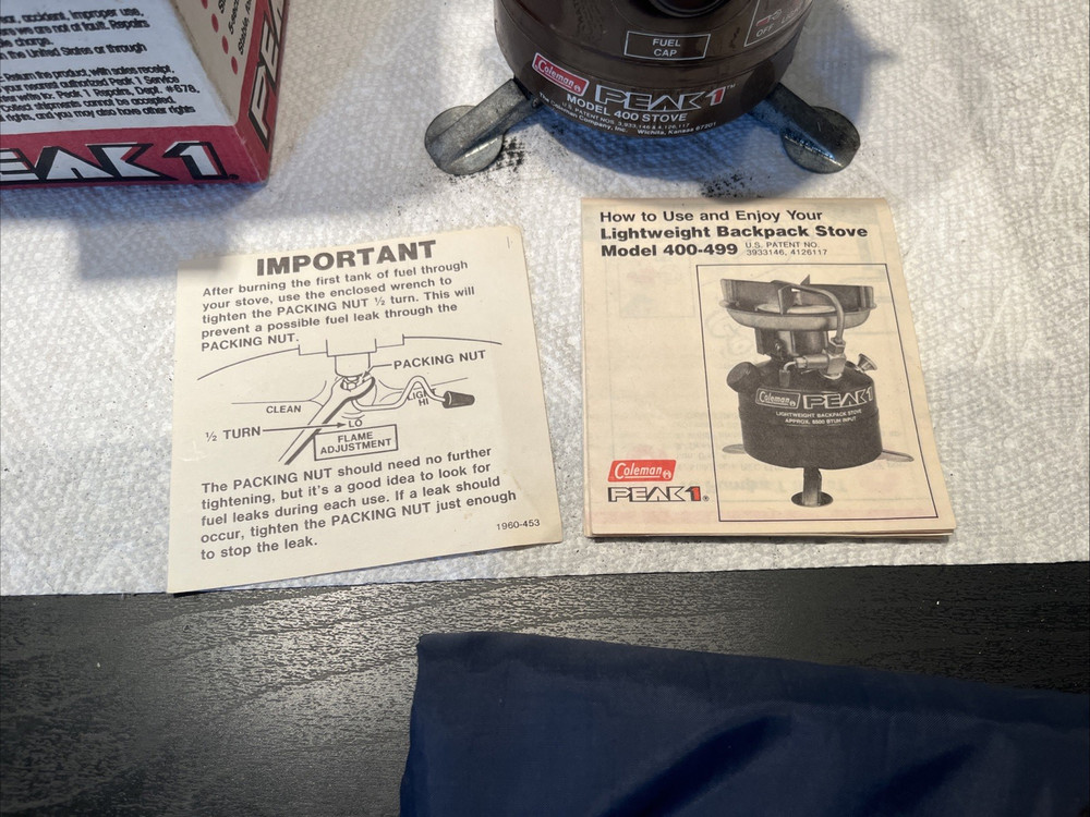 Coleman Peak 1 Model 400 Backpacking Stove