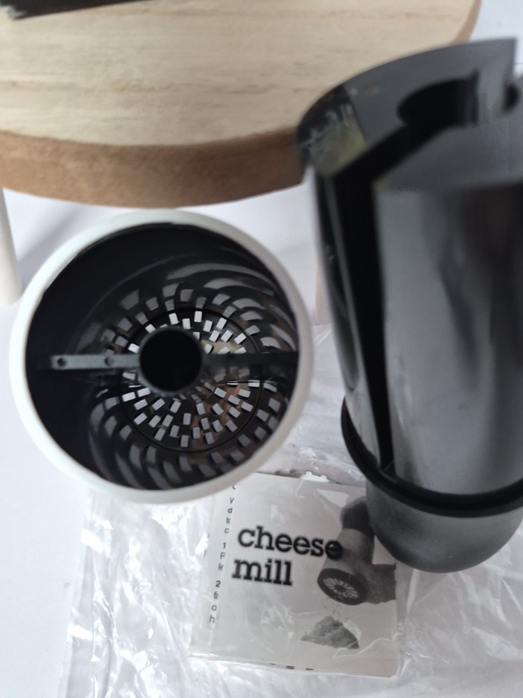 Stainless Steel Cheese Mill