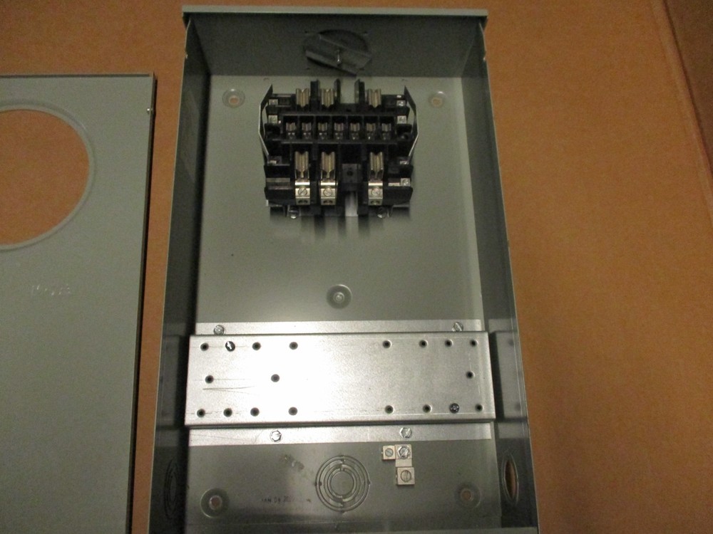 EATON USTS131BCH METER SOCKET 20A RINGLESS 13 TERMINAL