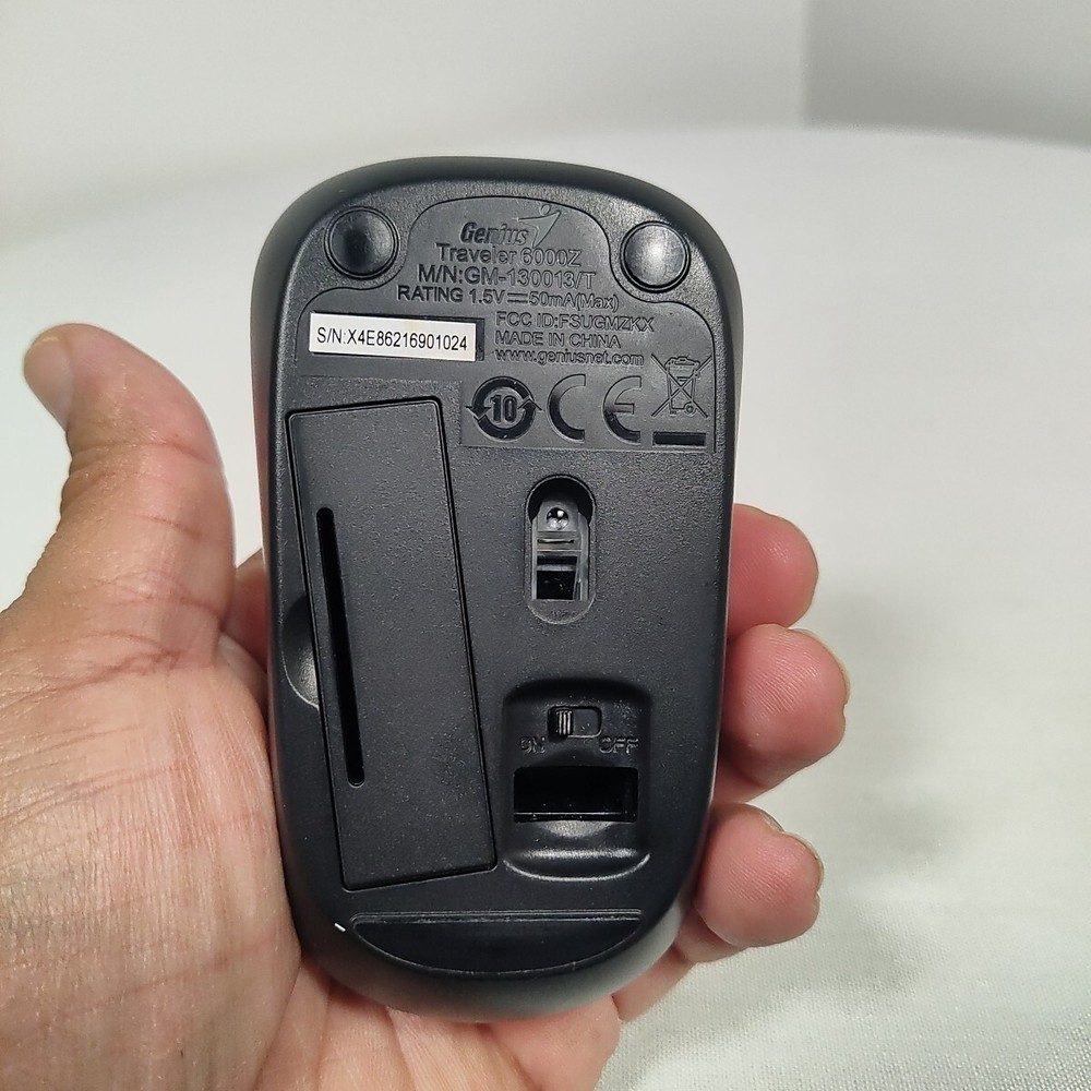 Seenda Wireless Mouse Black 2- Button Noiseless Click 2.4G Plug & Play