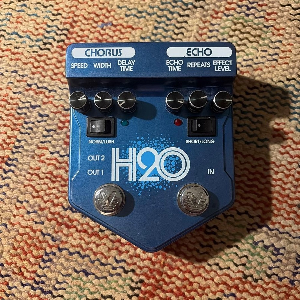 Visual Sound H20 Chorus Echo Pedal