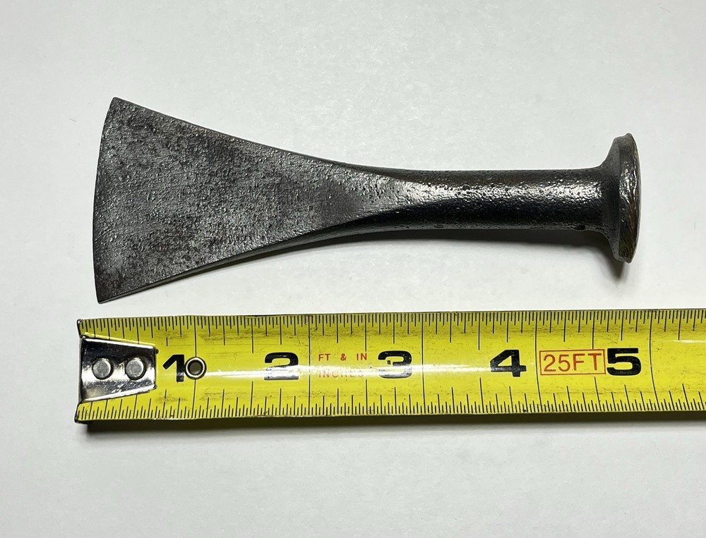 Vintage Fishtail Caulking Chisel Used