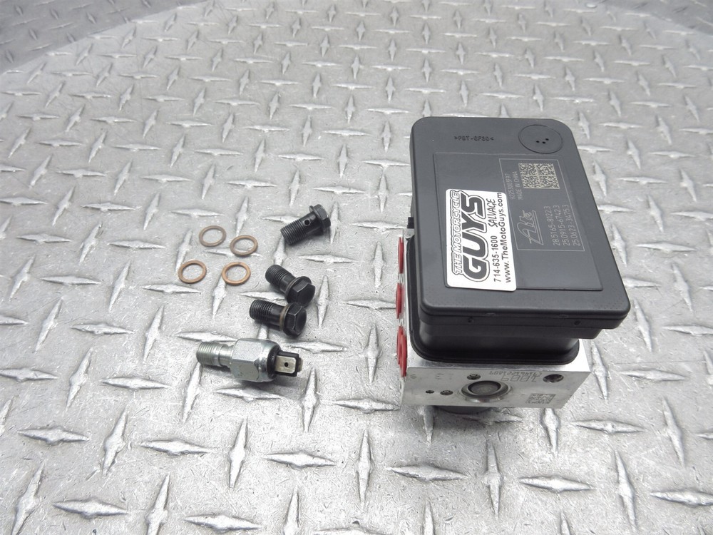 2022 Harley Davidson Nightster RH975 ABS Pump Brake Module Control Unit OEM