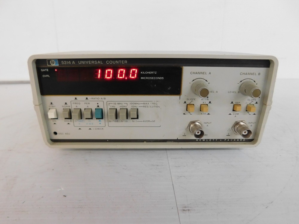HEWLETT PACKARD 5314A UNIVERSAL COUNTER (MPT3)