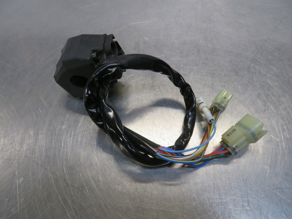 EB1261 2020 20 CAN-AM OUTLANDER MAX XT HANDLE SWITCH LH