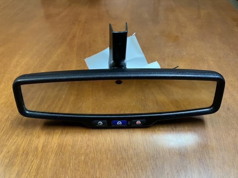 SIERRA250 2015 Glove Box 18883