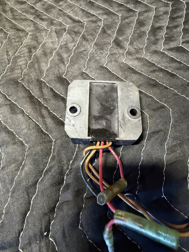 Kawasaki JetSki 750 Voltage Regulator