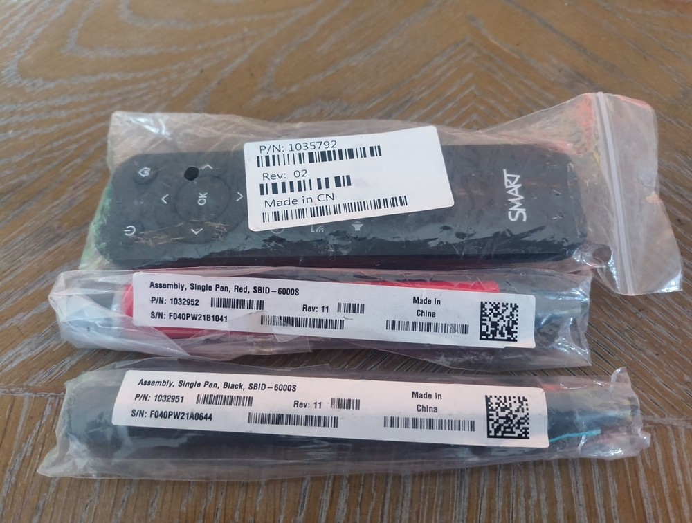 Smart 6000S Pens And Remote