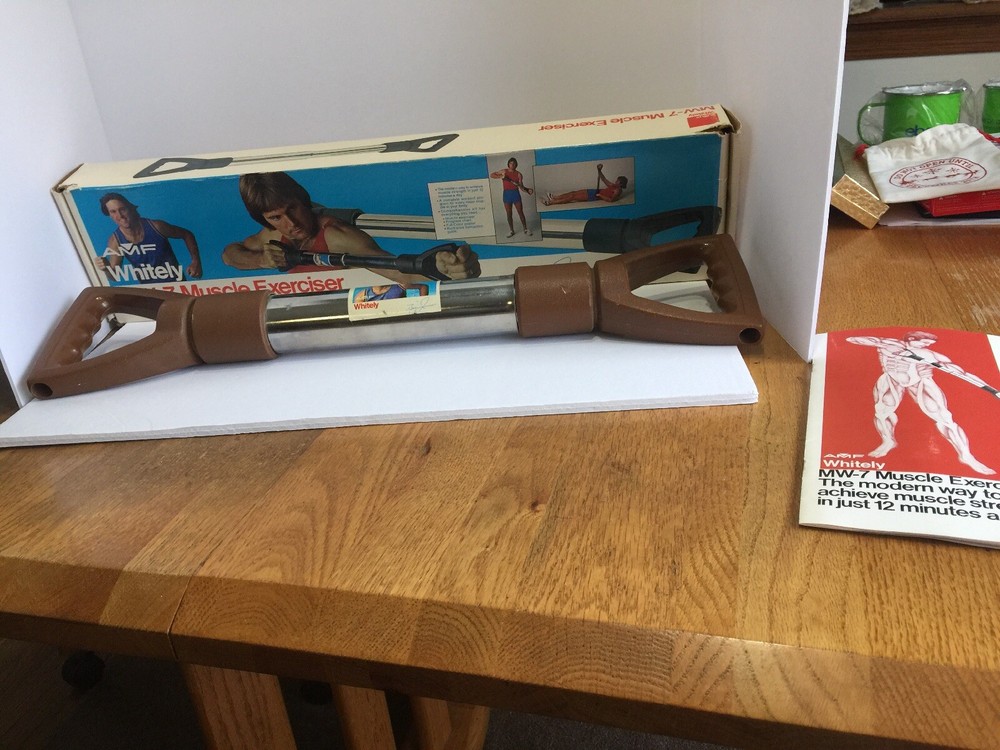 Amf Whitely MW 7 Bruce Jenner Muscle Exerciser