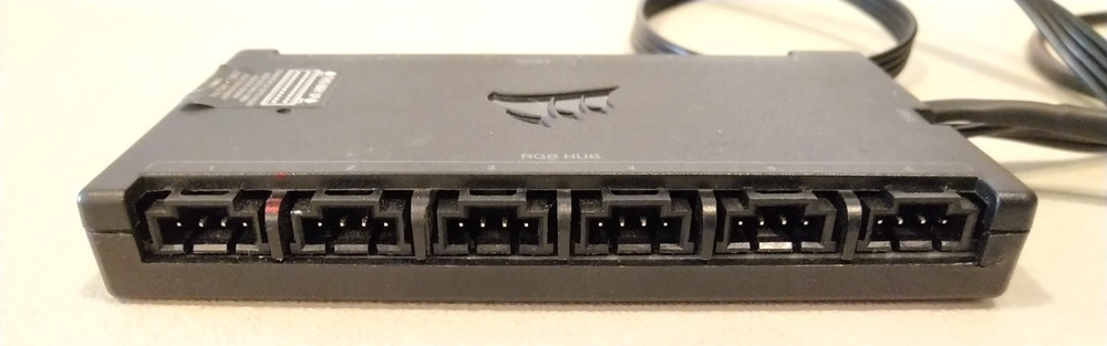 Corsair Commander Core RGB PWM Fan Controller - Black