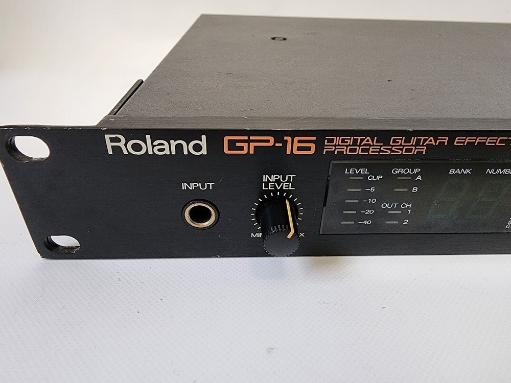 Roland GP-16 Digital Guitar Multi Effects Processor