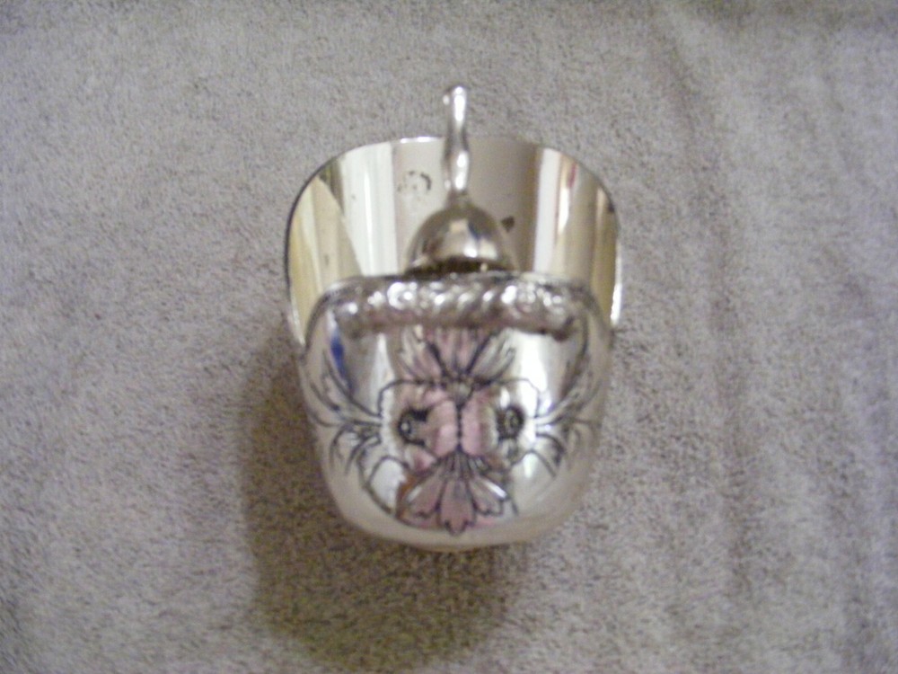 VINTAGE SILVER PLATE SUGAR BOWL SCUTTLE WITH SMALL SUGAR SCOOP