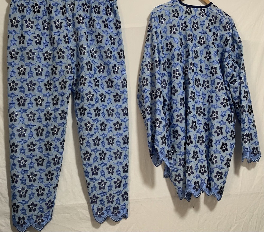 Unbranded blue blouse & trousers set size 22