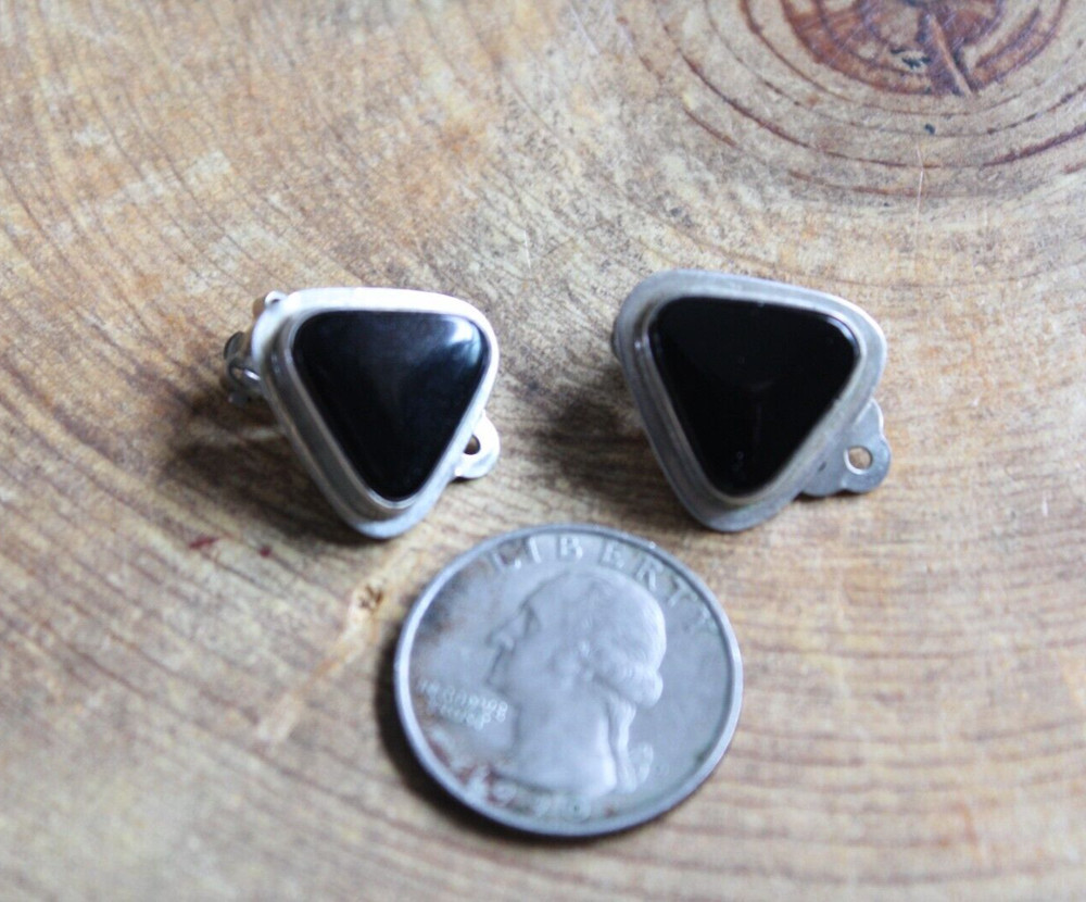 Onyx & Sterling Silver Triangle shaped CLIP-ON Earrings Navajo