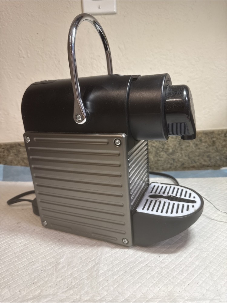 Nespresso Pixie Type C60 Espresso Coffee Pod Machine Maker Missing Detal