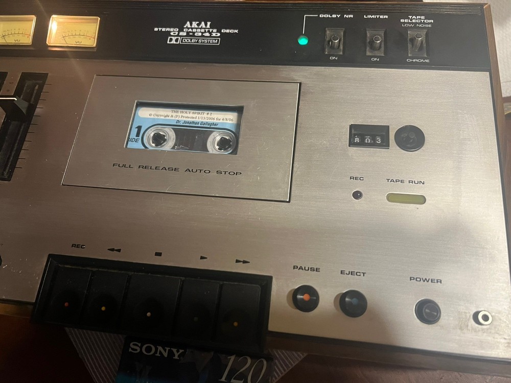 Vintage Akai CS-34D Cassette Deck WORKS !!