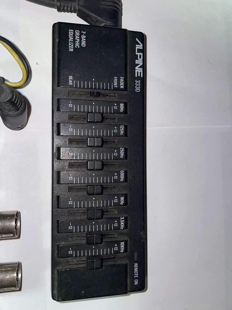 OLD SCHOOL Alpine 3330 Equalizer RARE