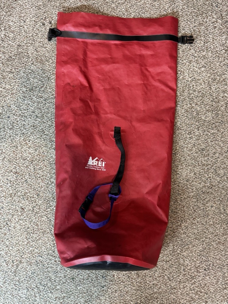 REI Rolltop Dry Bag Back Pack Red Waterproof Ruberized-type fabric