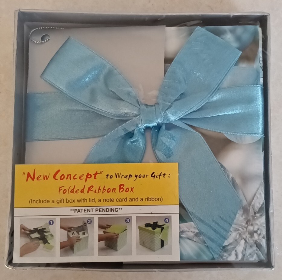 Easy Wrap Inc New Concept Folded Ribbon Decorative Gift Box