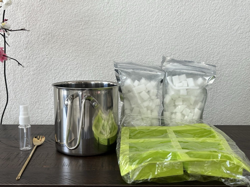 Soap Making Kit Complete Set for Beginners, Scented Bath Soap