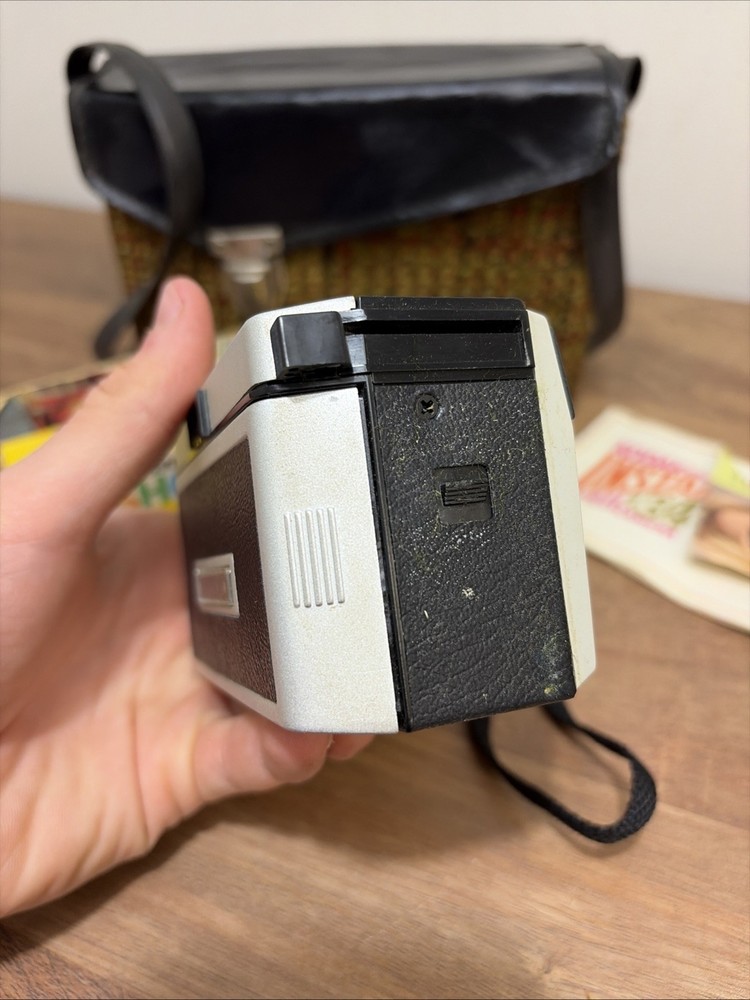 Vintage Kodak Instamatic 134 Camera UNTESTED