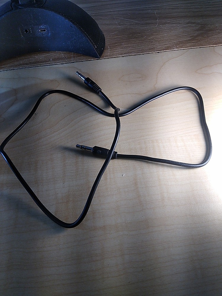 SilentCall ALARMDOCK Bluetooth Speaker by Ac Tek With Cords