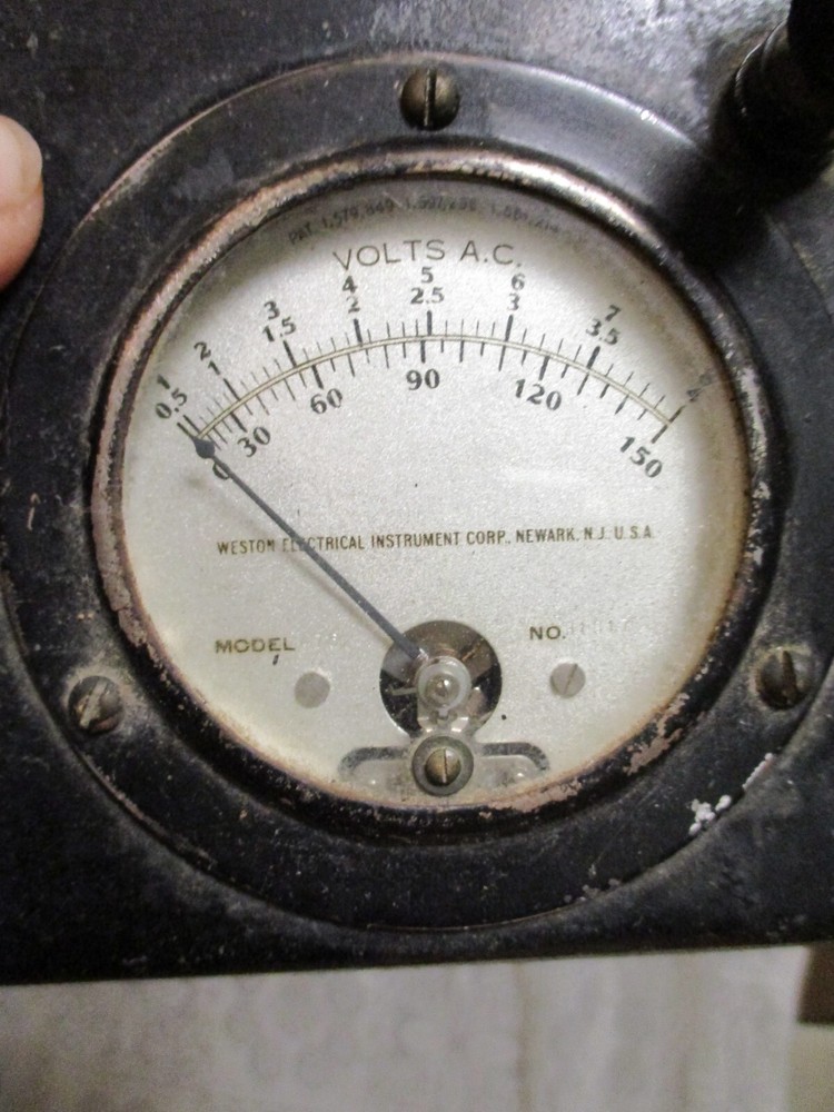 Vintage Weston 150 Volt Meter Model 476