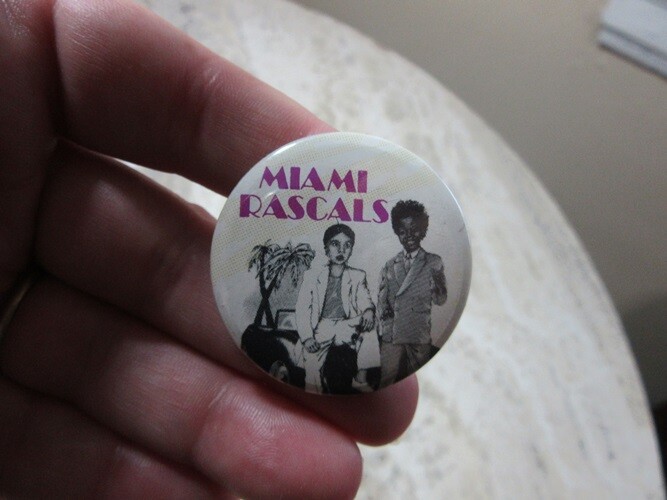 1990's Miami Rascals button
