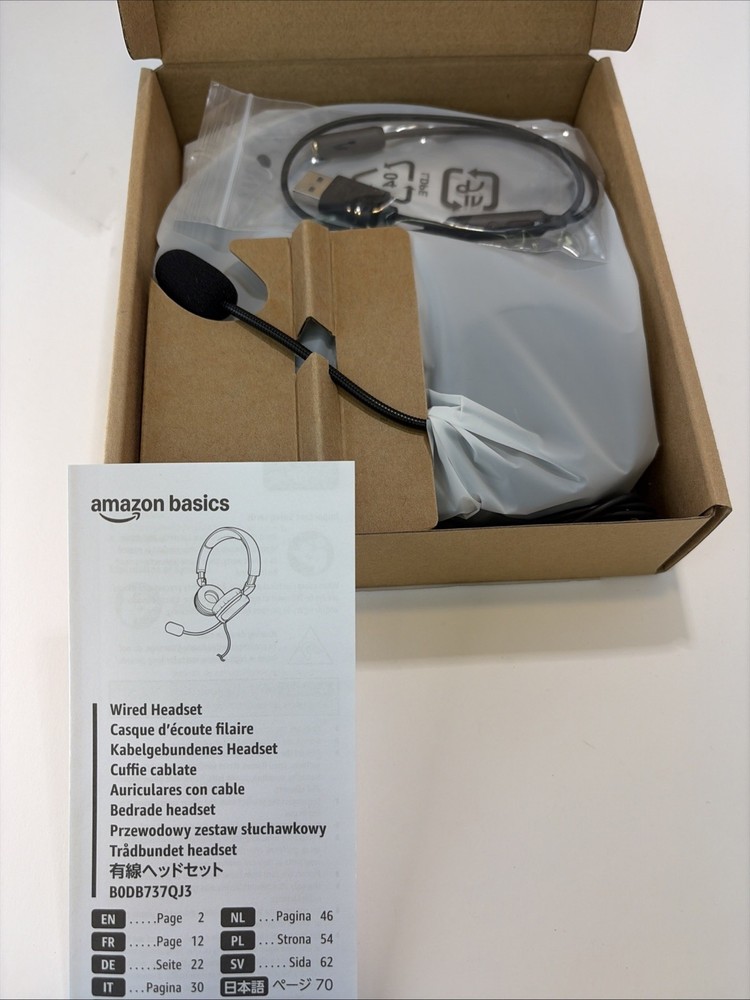 Amazon Basics On Ear Wired Computer Headset with Adjustable Microphone, 3.5mm Po