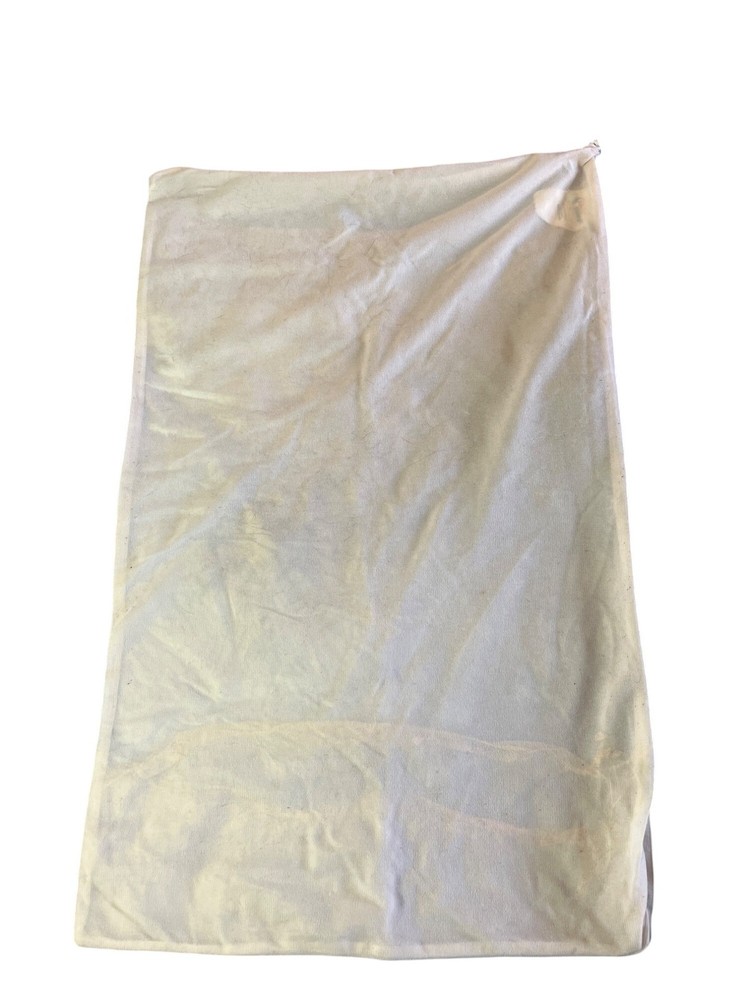 Sleep Guard Zippered Pillow Protector 100% Polyester Hypoallergenic 20"x28"