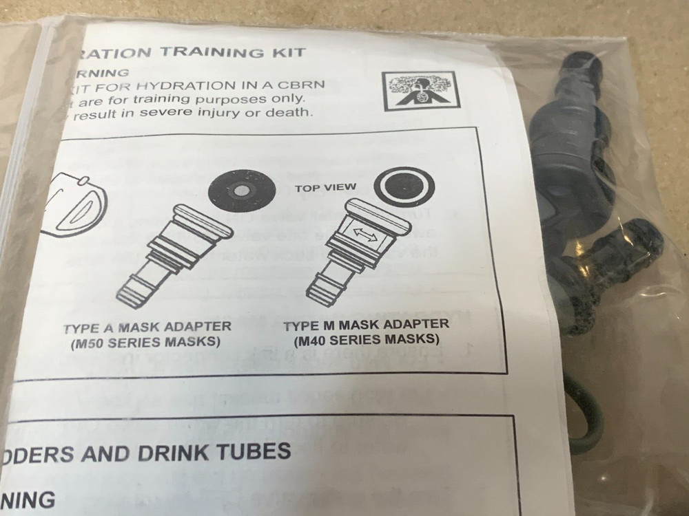 MOLLE II Modular Lightweight Hydration Carrier Desert Tan Bundle w New Bite Kit