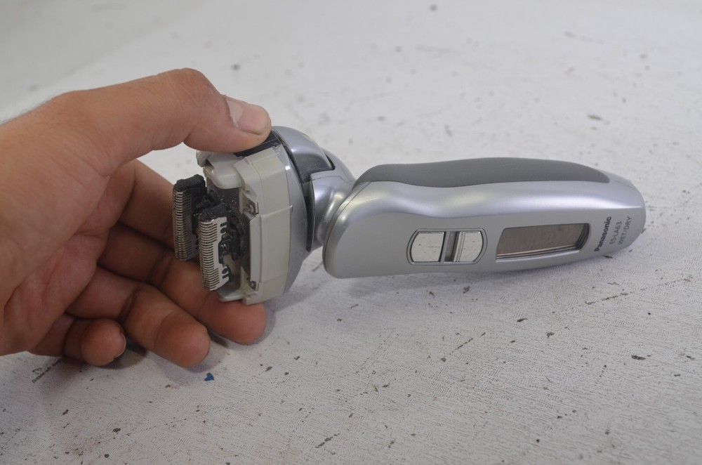 Shaver Panasonic ES-LA63 Multi-Function Electric Shaver No Charger