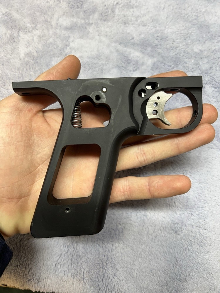 Benchmark Autococker Paintball Frame