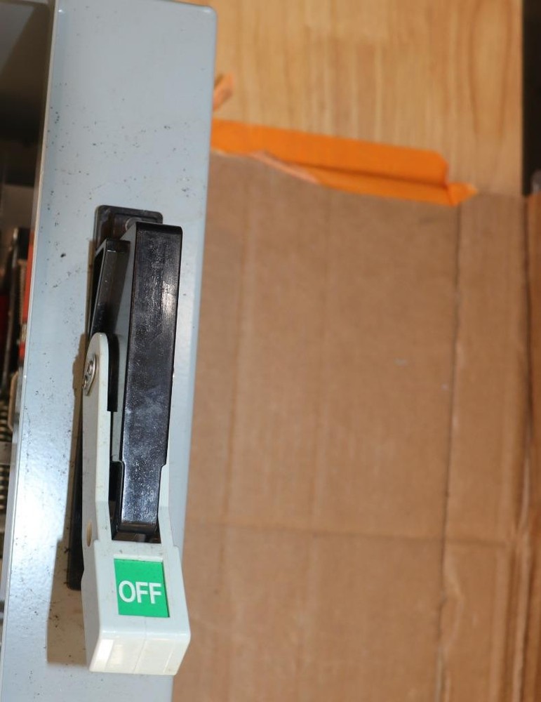 One Replacement Handle Assembly Siemens Motor Starter Combination Enclosure