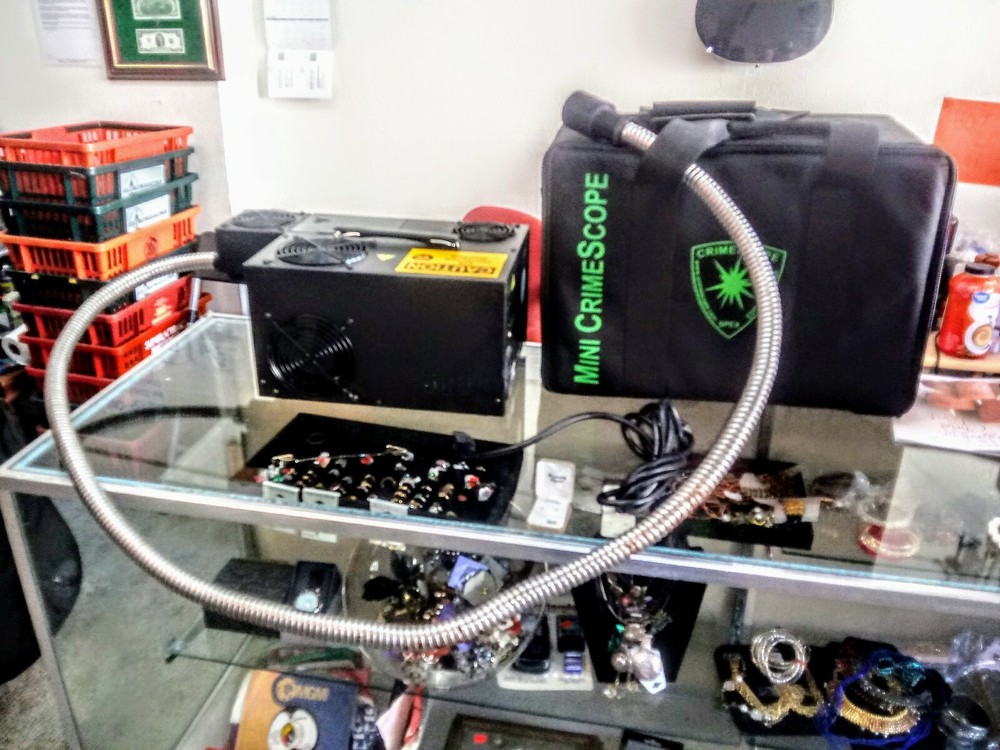 SPEX Mini--Crime Scope 400 Kit and Ultraviolet Light Source