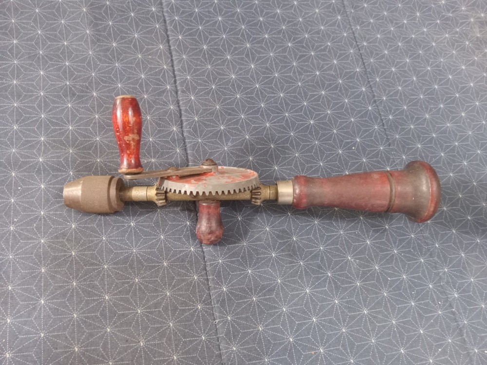 Eggbeater Drill w/ Side Handle and Push Handle