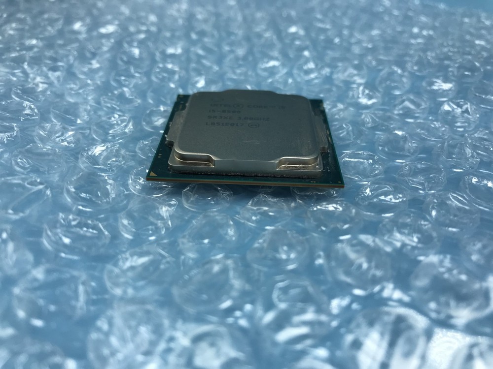 Intel Core i5-8500 SR3XE 6-Core CPU Processor, 3.00GHz, 9M Cache, LGA1151