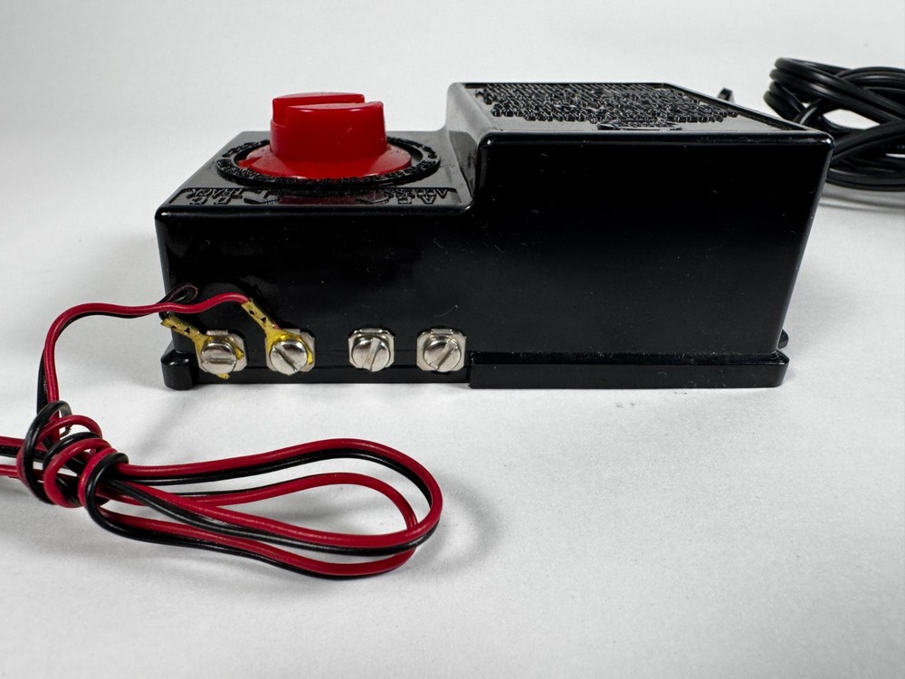 Model Power Transformer 70210 Train Control Power Pack HO-N Gauge Untested READ