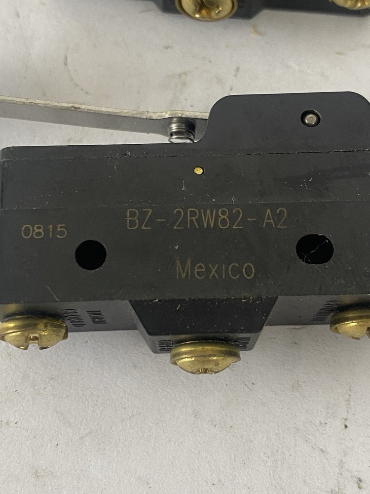 BZ-2RW82-A2 MIRCO SWITCH W378