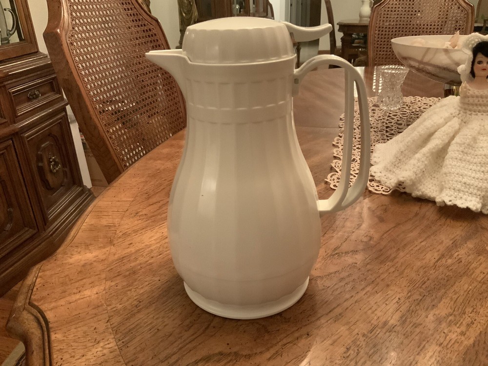 ECO-SERVE Eco-Serv Server, 44 Oz, White