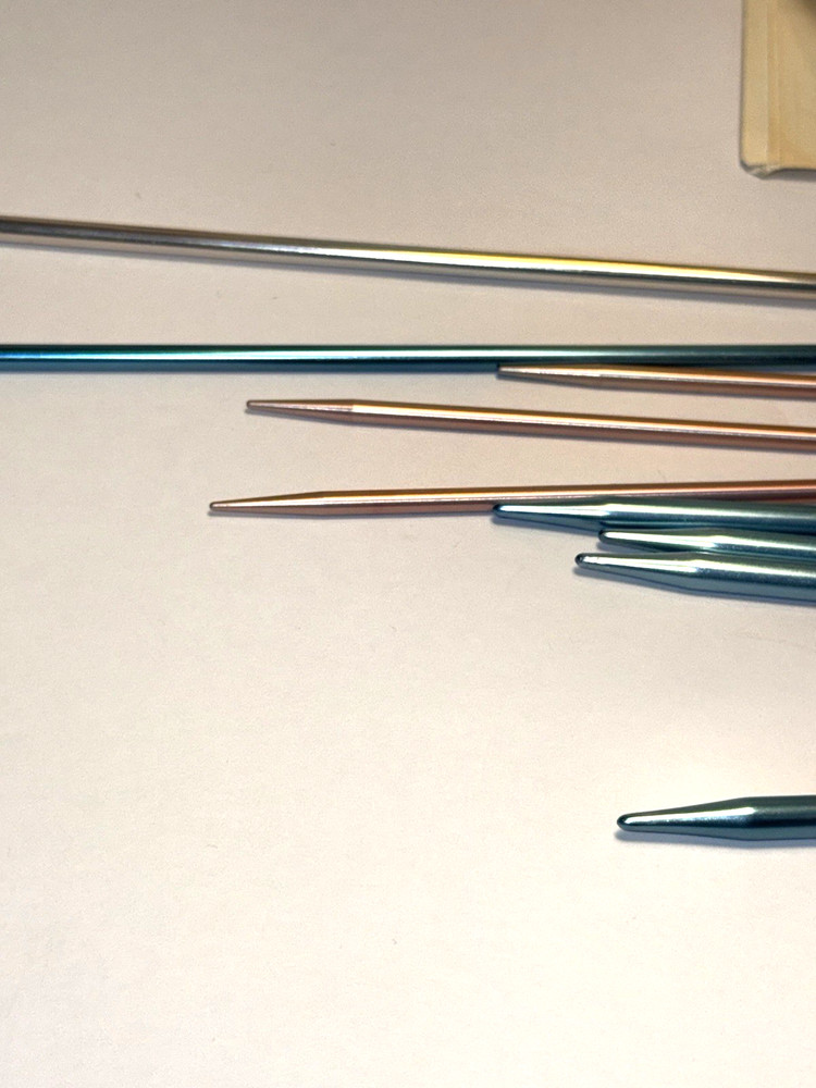 Retro Crochet Needle Set with Retro Case