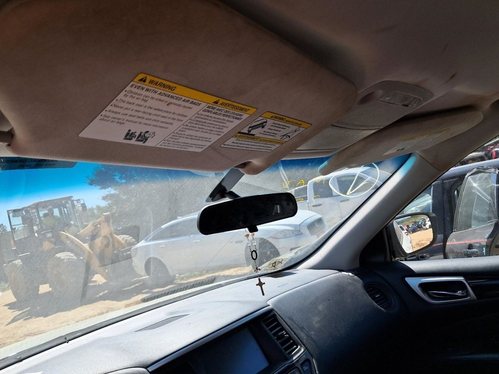 PATHFINDR 2019 Glove Box 4785202